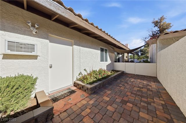 2117 Plaza De La Candela, Las Vegas, NV 89102