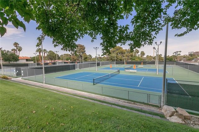 2117 Plaza De La Candela, Las Vegas, NV 89102