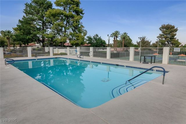 2117 Plaza De La Candela, Las Vegas, NV 89102