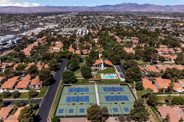 2117 Plaza De La Candela, Las Vegas, NV 89102