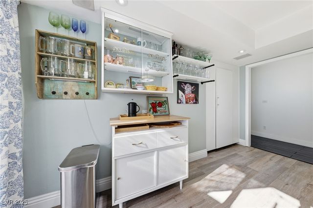 2117 Plaza De La Candela, Las Vegas, NV 89102