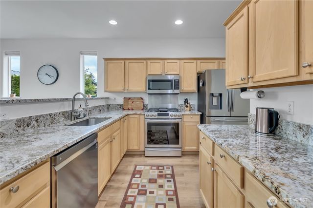 22904 SE 269th Street, Maple Valley, WA 98038