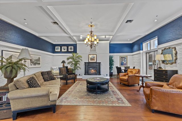 234 N Broadway #118, Milwaukee, WI 53202