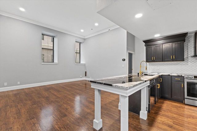 234 N Broadway #118, Milwaukee, WI 53202