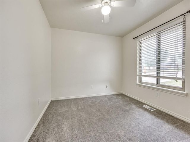 2021 Foxfire Road, Edmond, OK 73003