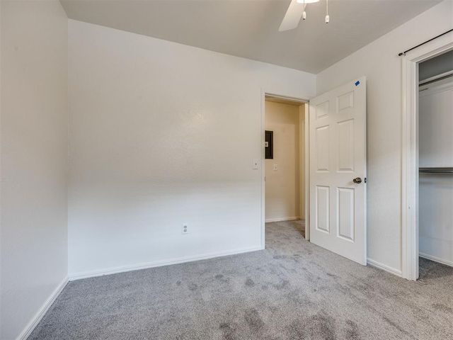 2021 Foxfire Road, Edmond, OK 73003