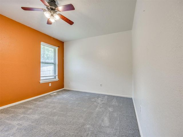 2021 Foxfire Road, Edmond, OK 73003