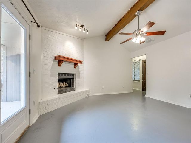 2021 Foxfire Road, Edmond, OK 73003