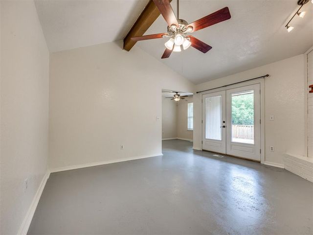 2021 Foxfire Road, Edmond, OK 73003
