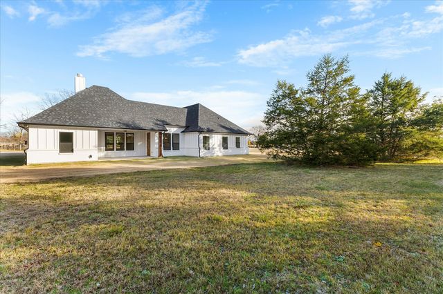 3822 Evergreen Lane, Caddo Mills, TX 75135