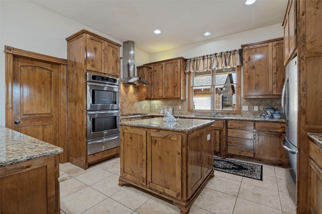 3201 Wildpointe Court, Mansfield, TX 76063