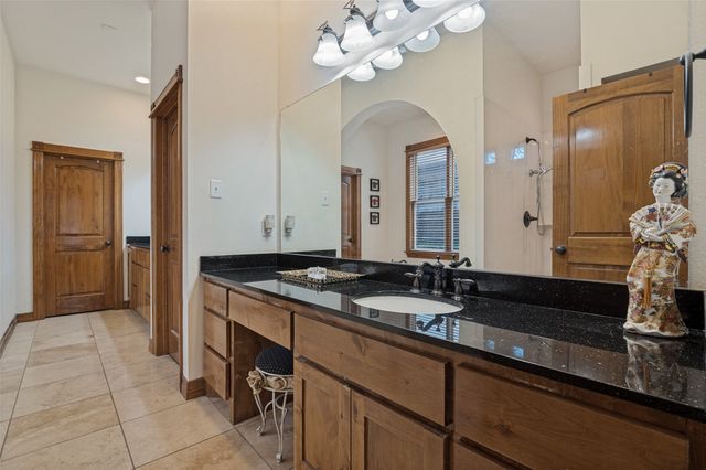 3201 Wildpointe Court, Mansfield, TX 76063