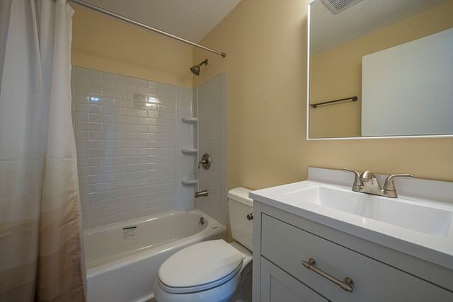 645 W Lowell Ave 23, Haverhill, MA 01832