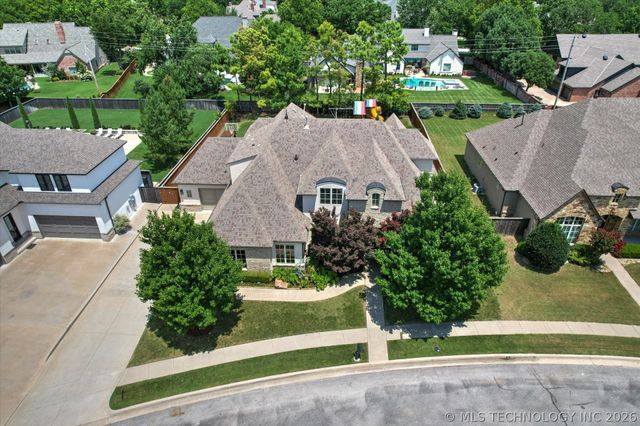 5917 E 106th Place, Tulsa, OK 74137