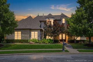 5917 E 106th Place, Tulsa, OK 74137