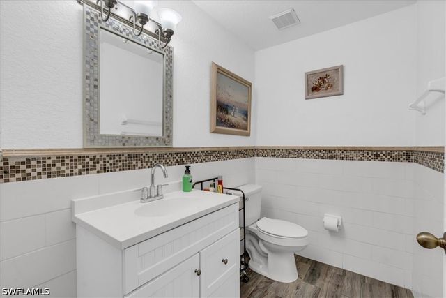 5201 Glenlivet RD, Fort Myers, FL 33907