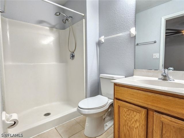 5201 Glenlivet RD, Fort Myers, FL 33907