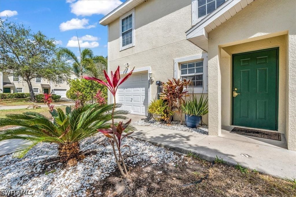 5201 Glenlivet RD, Fort Myers, FL 33907