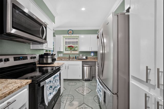 519 E 8th Street, Irving, TX 75060