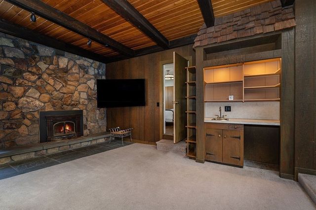 212 Monument St, Haverhill, MA 01832