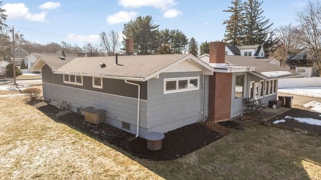 212 Monument St, Haverhill, MA 01832