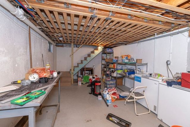 212 Monument St, Haverhill, MA 01832