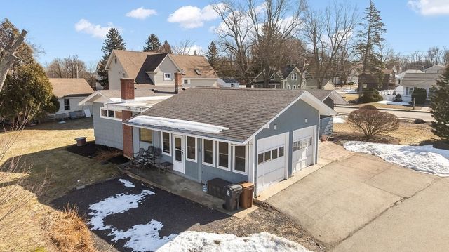 212 Monument St, Haverhill, MA 01832