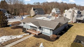 212 Monument St, Haverhill, MA 01832