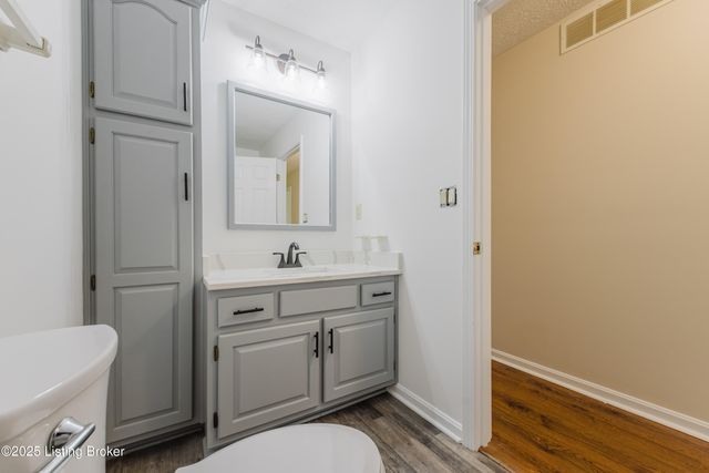 494 Mapleview Dr, Mt Washington, KY 40047