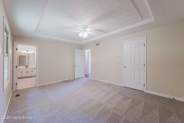 494 Mapleview Dr, Mt Washington, KY 40047