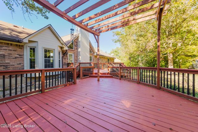 494 Mapleview Dr, Mt Washington, KY 40047