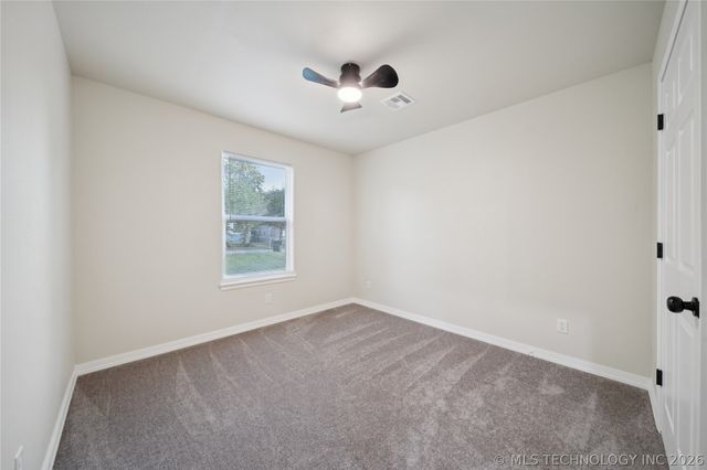 706 S Chickasaw Avenue, Okmulgee, OK 74447