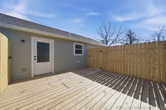 706 S Chickasaw Avenue, Okmulgee, OK 74447