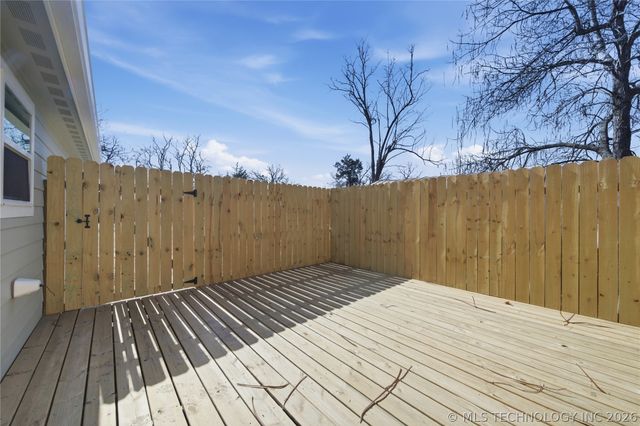 706 S Chickasaw Avenue, Okmulgee, OK 74447