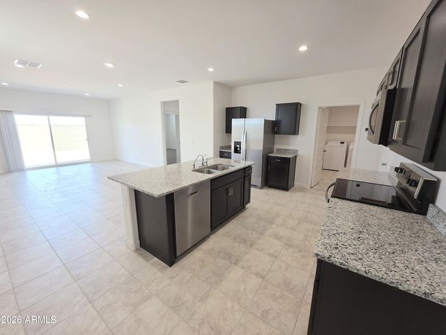 2844 W Shepperd Avenue, Apache Junction, AZ 85120