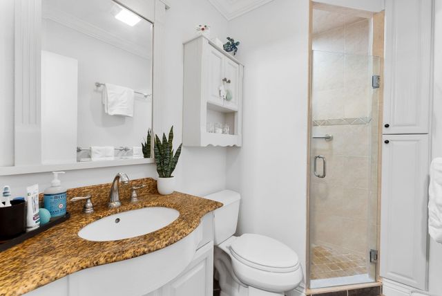 615 S Riverside Drive 7, Pompano Beach, FL 33062