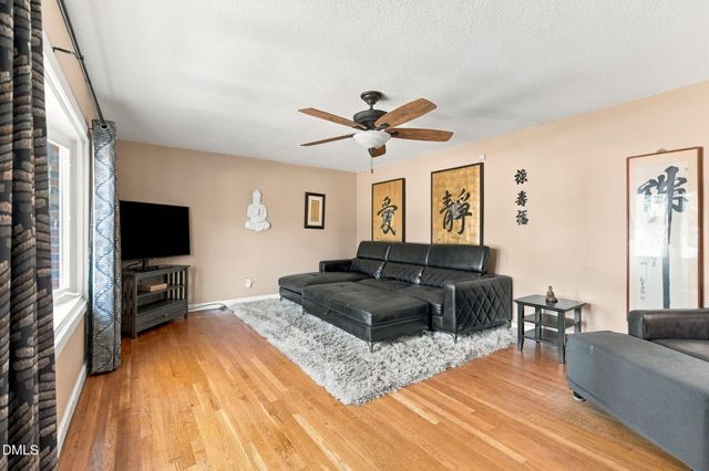 6320 Milford Road, Fayetteville, NC 28303