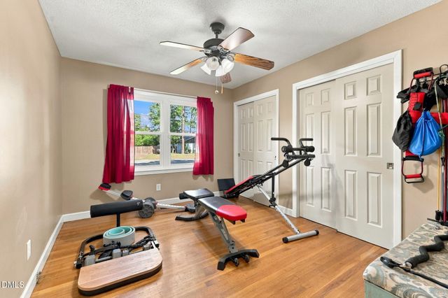 6320 Milford Road, Fayetteville, NC 28303