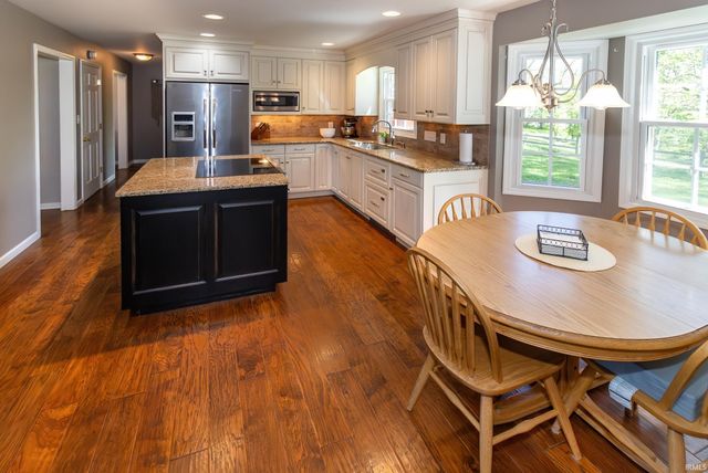 1630 Mohr Road, Evansville, IN 47720
