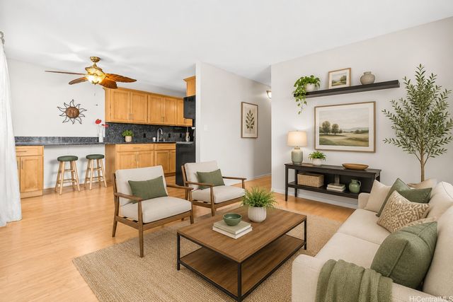 94-1210 Mopua Loop A3, Waipahu, HI 96797