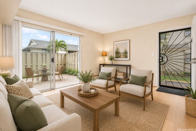 94-1210 Mopua Loop A3, Waipahu, HI 96797