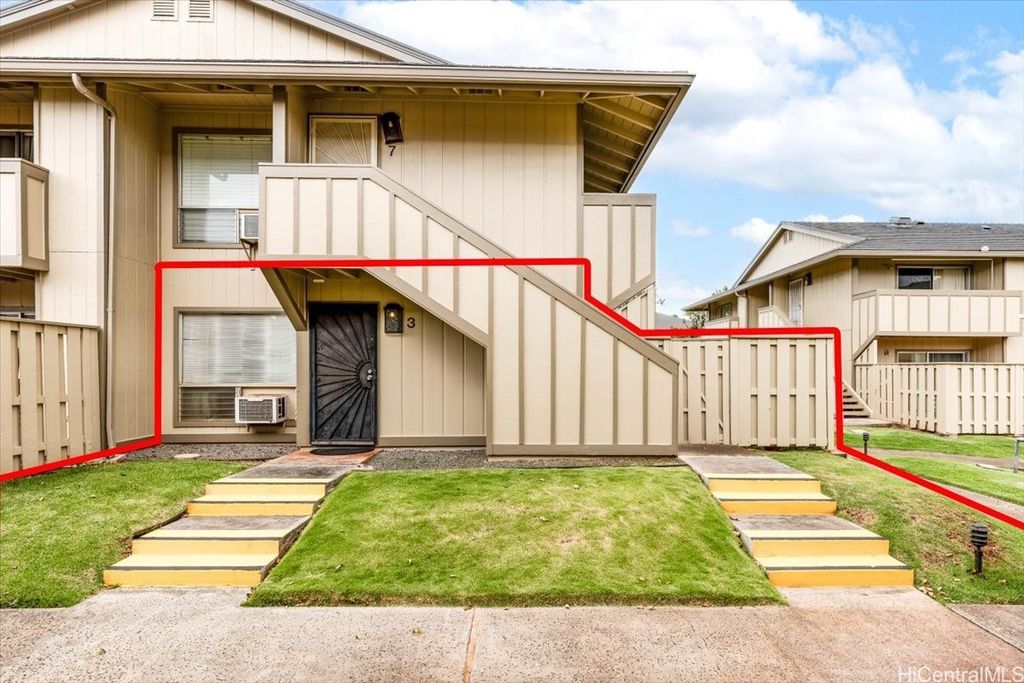 94-1210 Mopua Loop A3, Waipahu, HI 96797