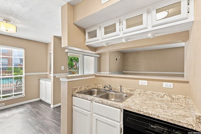 11311 Sir Winston St Apt 307, San Antonio, TX 78216
