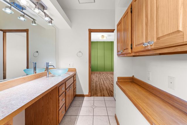 90 Lake Lane, Mountain Home, AR 72653