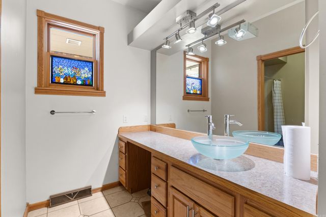 90 Lake Lane, Mountain Home, AR 72653