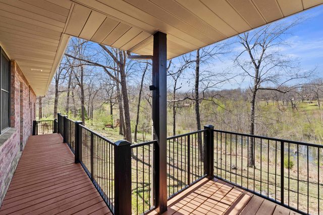 90 Lake Lane, Mountain Home, AR 72653