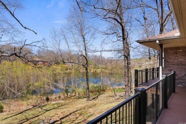 90 Lake Lane, Mountain Home, AR 72653