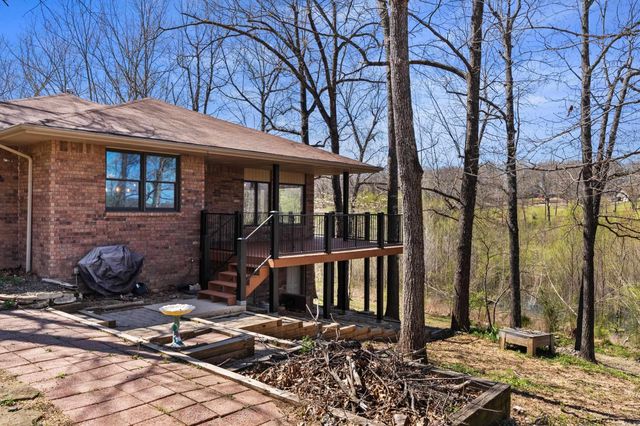90 Lake Lane, Mountain Home, AR 72653