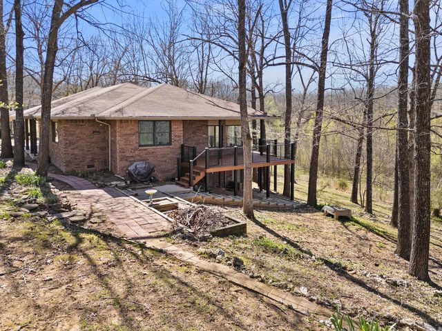 90 Lake Lane, Mountain Home, AR 72653