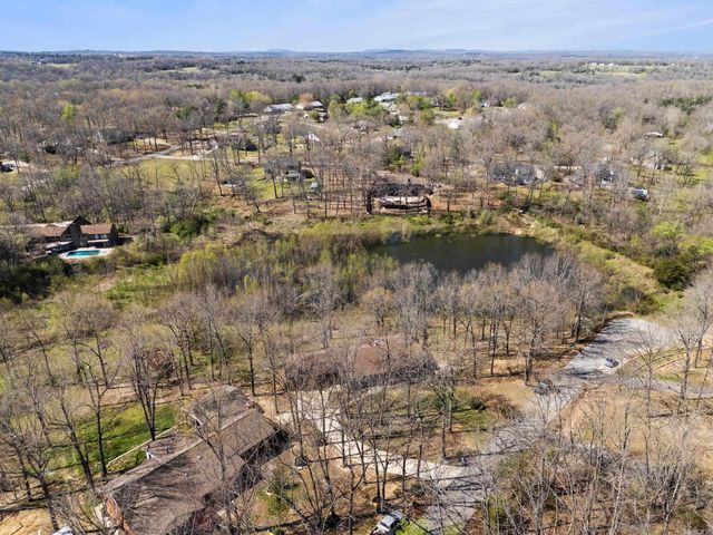 90 Lake Lane, Mountain Home, AR 72653